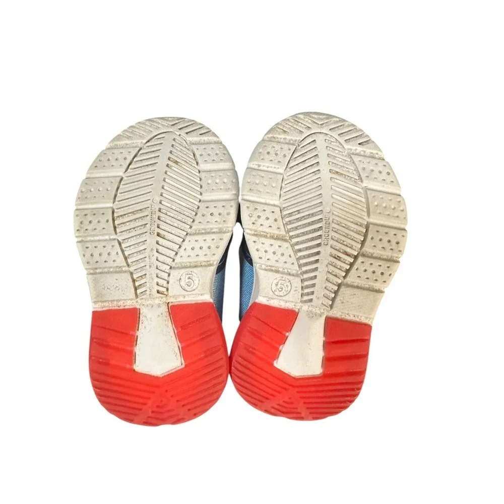 Bluey Kids Light Up Athletic‎ Sneaker  Slip On Shoes Size 5